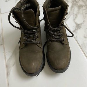 Steve Madden Gantra Army Green Combat Boots 7.5M